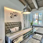 Deluxe Exclusive 90m Ilrusticodib. Appartement Limone sul Garda